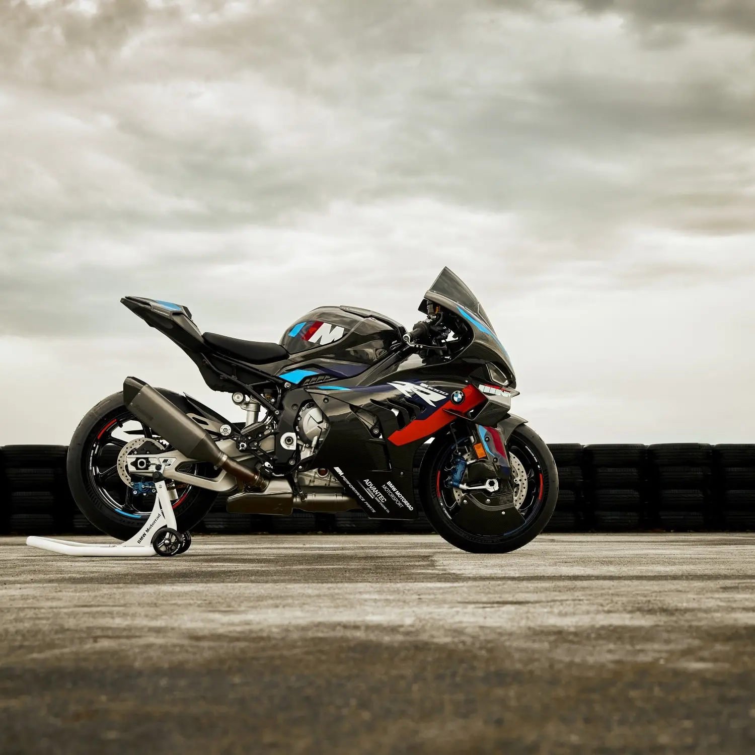BMW M 1000 RR