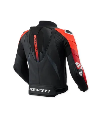 {clothing.title - Bild {iti.cycle}}