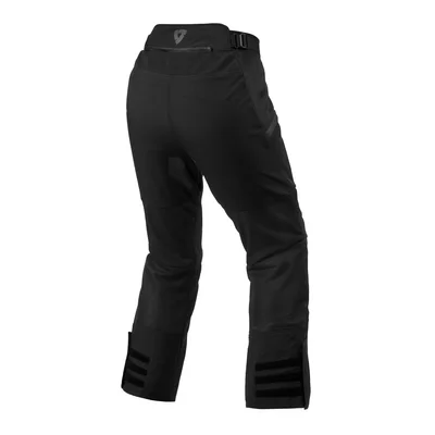 {clothing.title - Bild {iti.cycle}}